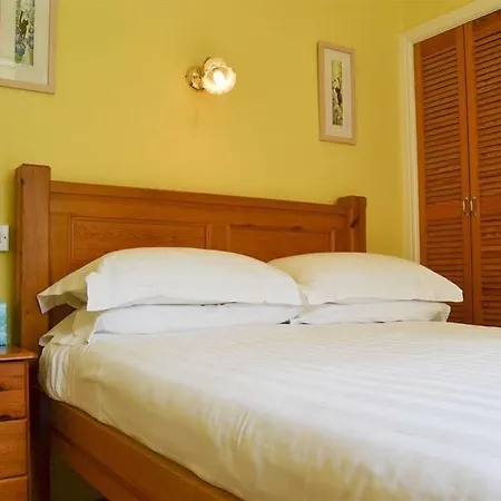 Ashleigh House 4*