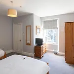 Frühstückspension Ashleigh House