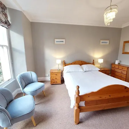 Ashleigh House 4*