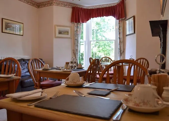 Bed & Breakfast Ashleigh House