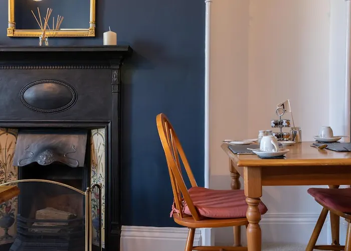 Ashleigh House Bed & Breakfast 4*